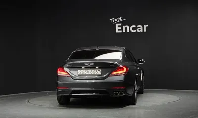 Genesis G70 2018, 86211 км, за 17500000 KRW