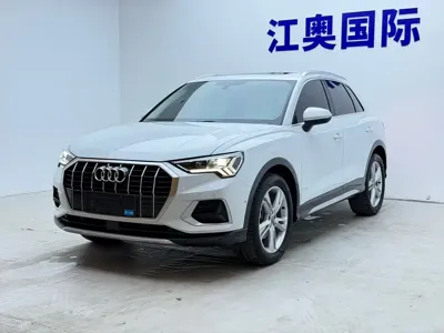 Audi Q3 · 2021 год