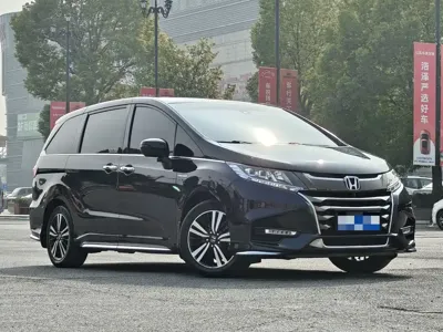 Honda Odyssey 2019, 76000 км, за 125800 CNY