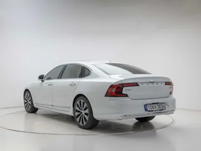Volvo S90 2023, 44171 км, за 42000000 KRW