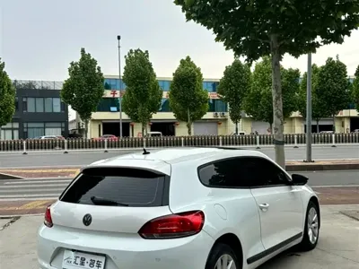 Volkswagen Scirocco 2012, 110000 км, за 27799 CNY