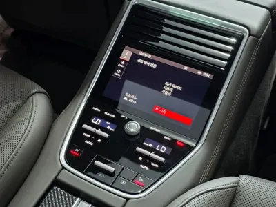 Porsche Panamera 2019, 55500 км, за 105000000 KRW - фото 17