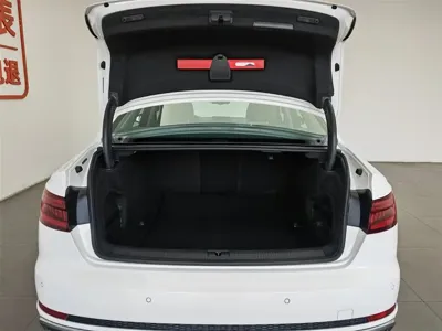 Audi A4L 2019, 60700 км, за 92800 CNY - фото 16