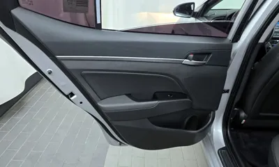 Hyundai Avante 2018, 18565 км, за 11900000 KRW - фото 25