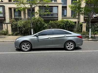 Hyundai Sonata 2013, 150000 км, за 18800 CNY
