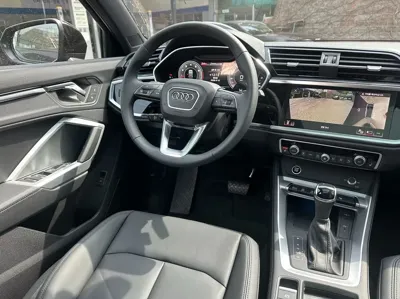 Audi Q3 2026, 70 км, за 49900000 KRW - фото 12