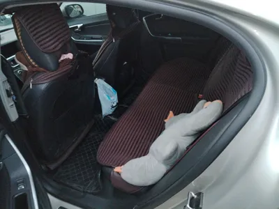 Volvo S60 2017, 64100 км, за 47850.91 CNY - фото 18