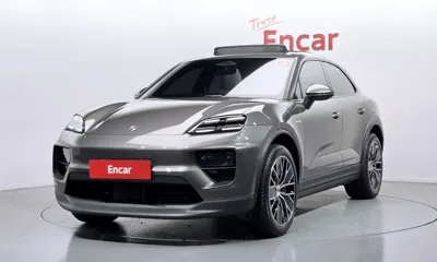 Porsche Macan · 2025 год