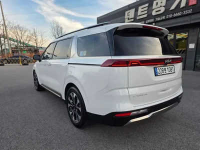 Kia Canival 2022, 62413 км, за 33550000 KRW - фото 9