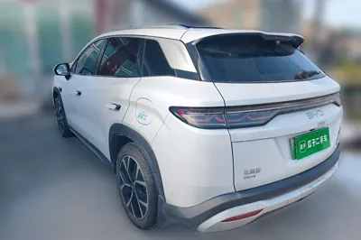 BYD Song L DM-i 2025, 8300 км, за 123056.84 CNY