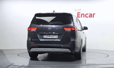 Kia Canival 2018, 117931 км, за 13500000 KRW