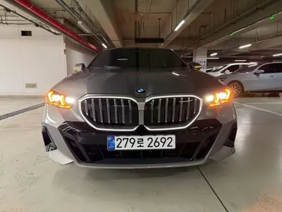 BMW 5-Series · 2025 год