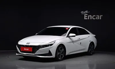 Hyundai Avante · 2023 год