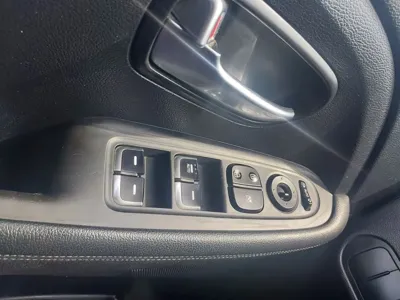 Kia Carens 2018, 152264 км, за 7600000 KRW - фото 8