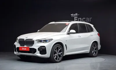 BMW X5 · 2023 год