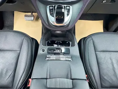 Mercedes-Benz V-Class 2019, 80000 км, за 188800 CNY - фото 25