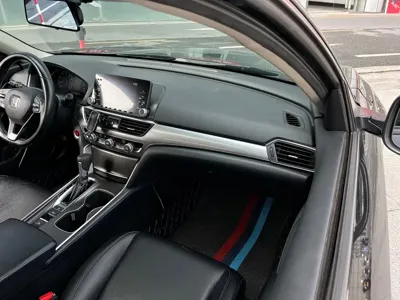 Honda Accord 2018, 140000 км, за 69800 CNY - фото 16