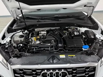 Audi Q2L 2025, 16000 км, за 119800 CNY - фото 8