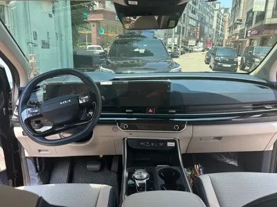 Kia Canival 2026, 3800 км, за 34040000 KRW - фото 9