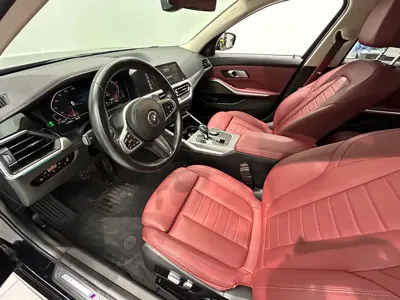BMW 3 Series 2021, 51000 км, за 110000 CNY