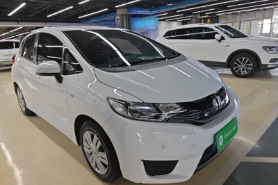 Honda Fit 2016, 69000 км, за 45984.58 CNY - фото 3
