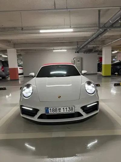 Porsche 911 · 2024 год