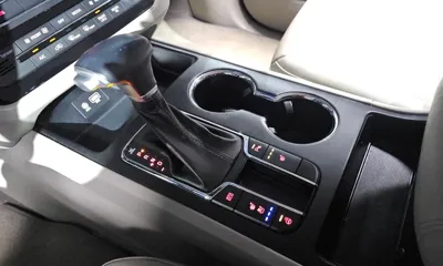 Kia Canival 2019, 123035 км, за 12500000 KRW - фото 9