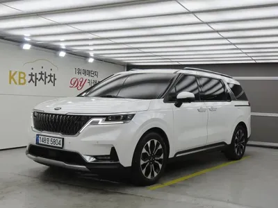 Kia Canival · 2021 год