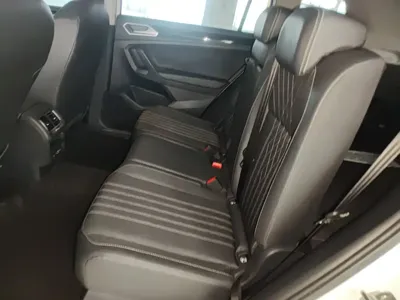 Volkswagen Tiguan L 2022, 81500 км, за 89900 CNY - фото 14