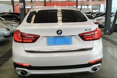 BMW X6 2015, 125000 км, за 134389.05 CNY