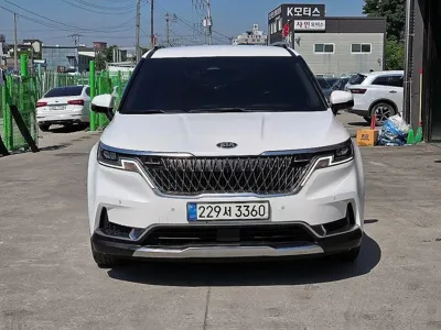 Kia Canival · 2021 год