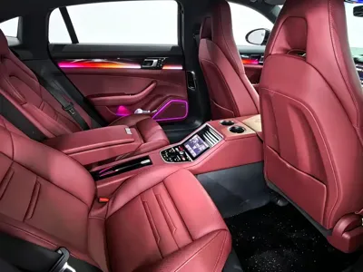Porsche Panamera 2019, 65000 км, за 618000 CNY - фото 10