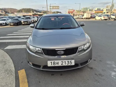 Kia Porte 2010, 65213 км, за 3600000 KRW - фото 1