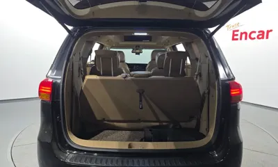 Kia Canival 2016, 140631 км, за 12900000 KRW - фото 19
