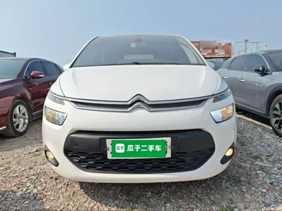 Citroen C4 Picasso 2017, 77500 км, за 46700 CNY