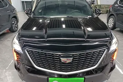 Cadillac XT4 2021, 36600 км, за 115514.3 CNY
