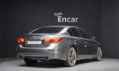 Infiniti Q50 2014, 146250 км, за 5900000 KRW