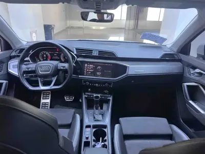 Audi Q3 2023, 47000 км, за 163800 CNY - фото 20