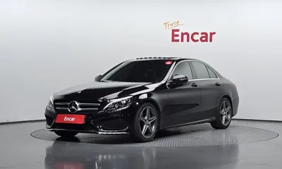 Mercedes-Benz C-Class · 2017 год