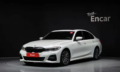 BMW 3-Series · 2022 год