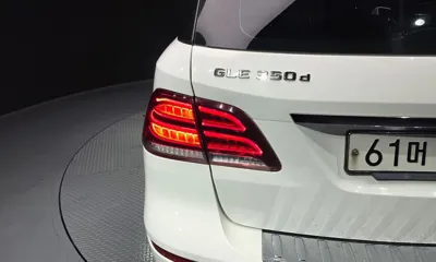 Mercedes-Benz GLE-Class 2018, 98125 км, за 28500000 KRW - фото 23
