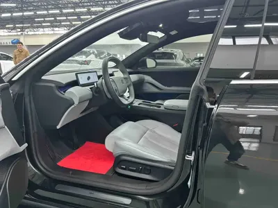 Nio ET5T 2025, 29500 км, за 125800 CNY