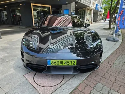Porsche Taycan 2026, 4700 км, за 211600000 KRW - фото 3
