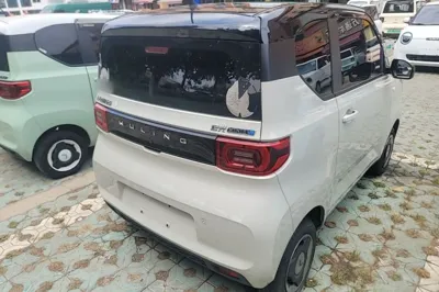 Wuling Hongguang MINIEV 2022, 27900 км, за 31483 CNY - фото 6