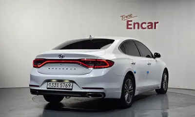 Hyundai Grandeur 2019, 121491 км, за 14300000 KRW - фото 2