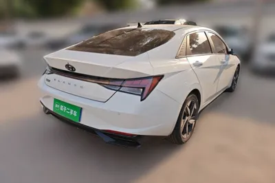 Hyundai Elantra 2022, 112300 км, за 64136.93 CNY - фото 6