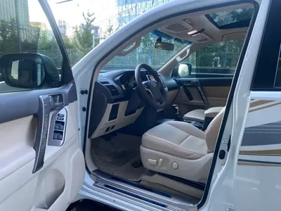 Toyota Prado (Import) 2018, 130000 км, за 328000 CNY - фото 7