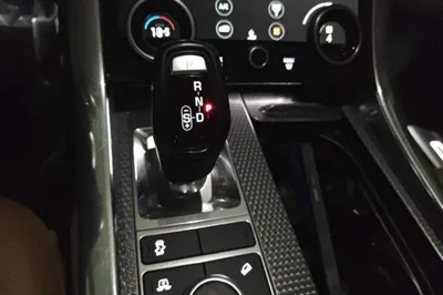Land Rover Range Rover Sport 2020, 99100 км, за 349959.46 CNY - фото 14