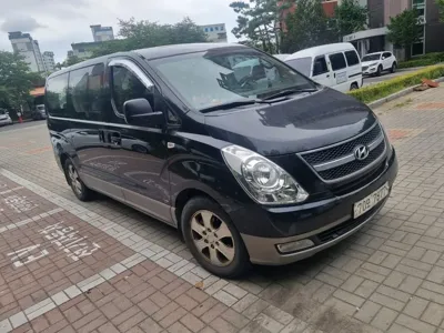 Hyundai Starex 2008, 410000 км, за 3500000 KRW