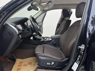 BMW X3 2023, 37000 км, за 206800 CNY - фото 4